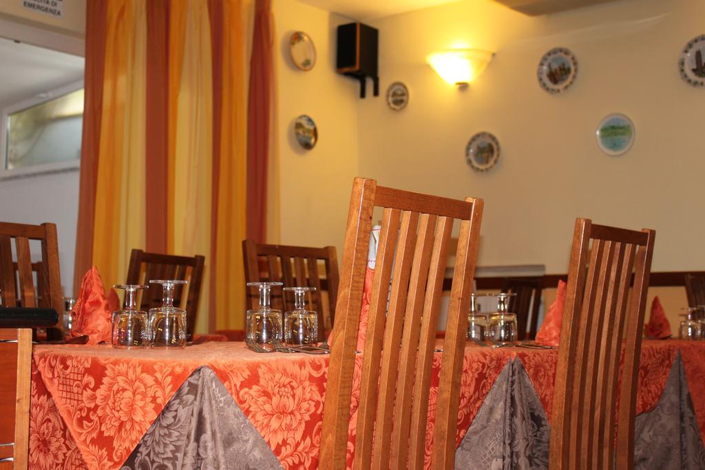 Hotel Eco Del Mare مارينا دي ماسا المظهر الخارجي الصورة