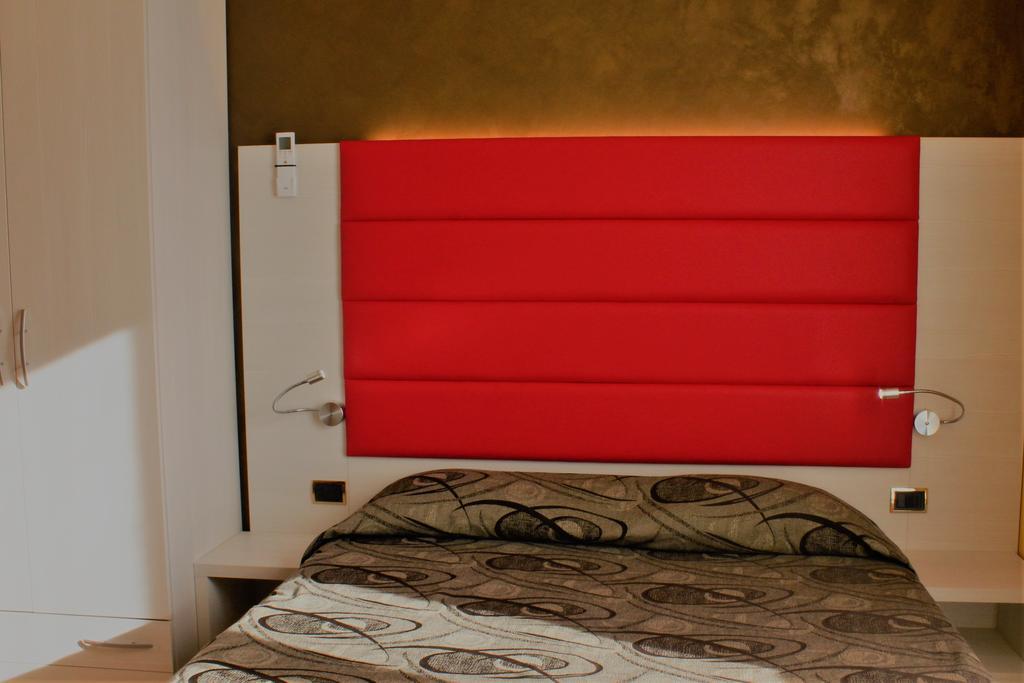 Hotel Eco Del Mare مارينا دي ماسا المظهر الخارجي الصورة