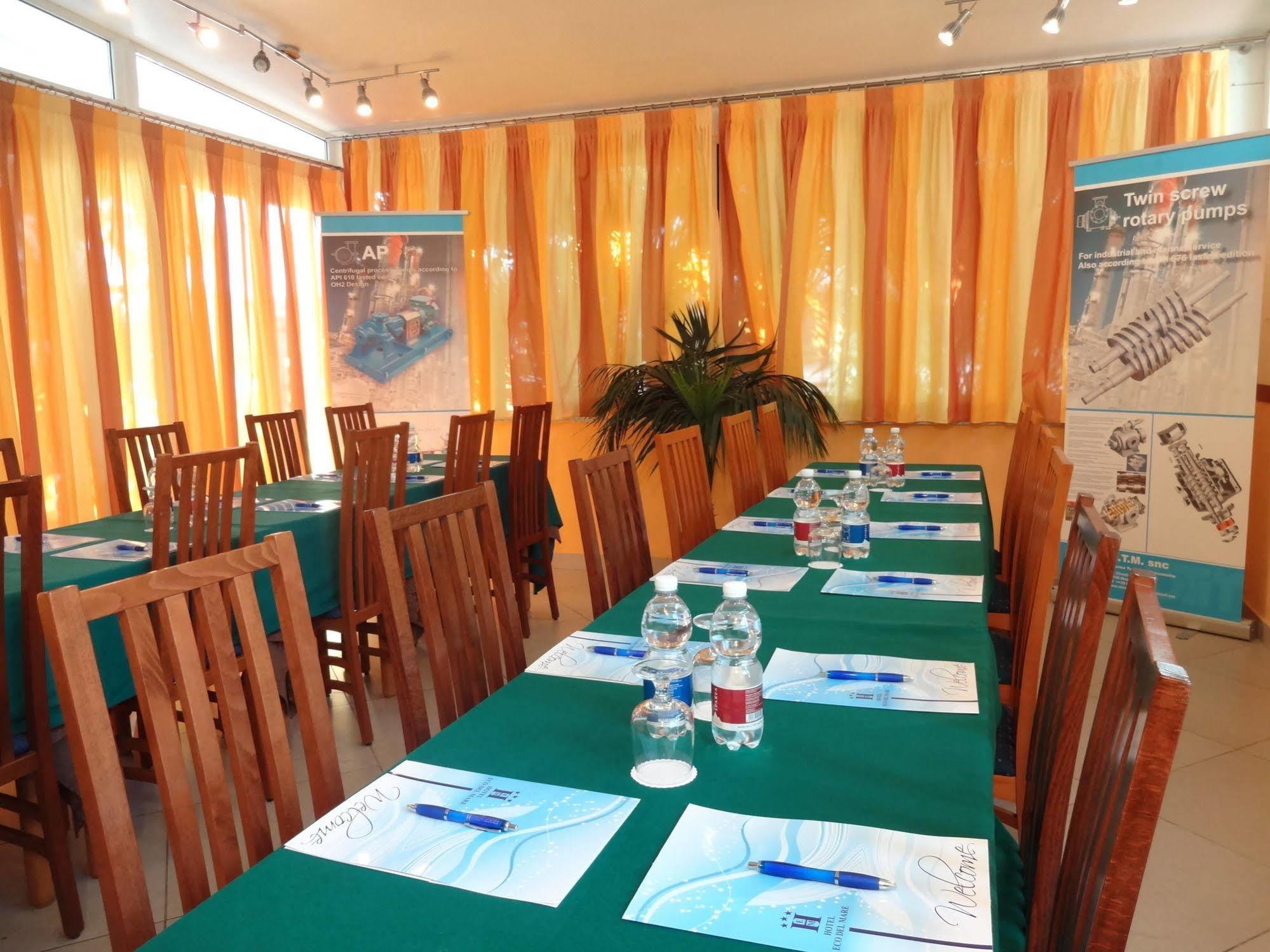 Hotel Eco Del Mare مارينا دي ماسا المظهر الخارجي الصورة
