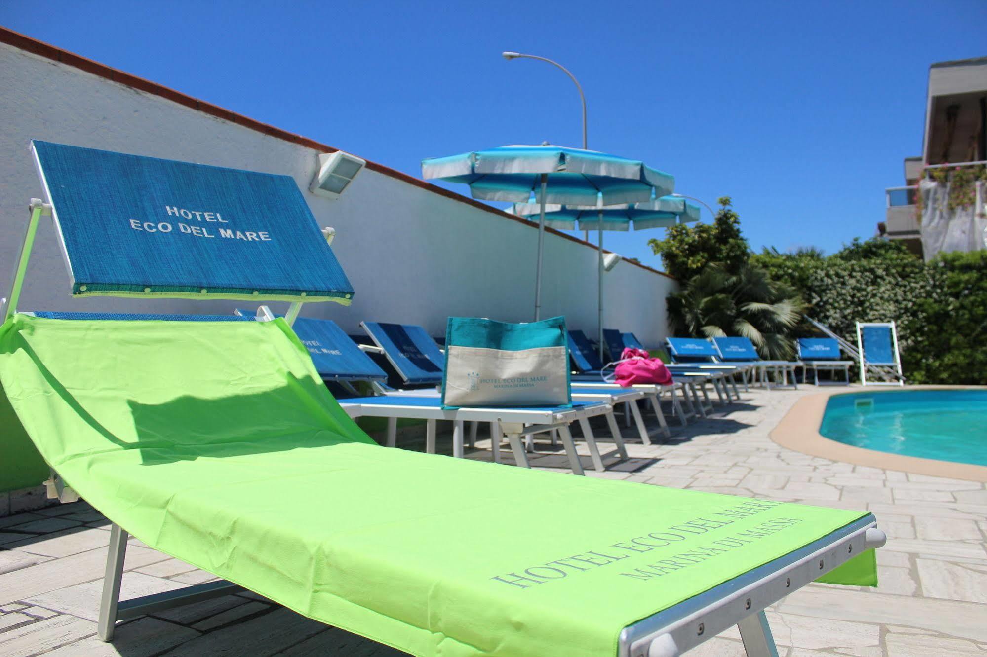 Hotel Eco Del Mare مارينا دي ماسا المظهر الخارجي الصورة